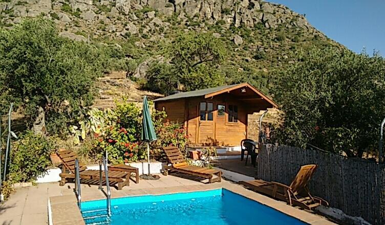 Finca La Piedra Holidays 알로라 외부 사진